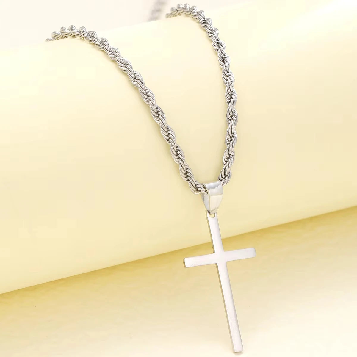 Collier 2 pièces – Pendentif Croix Minimaliste en Or pour Homme & Femme