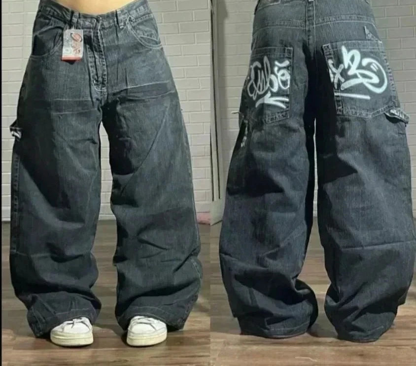 Jean brodé de crâne