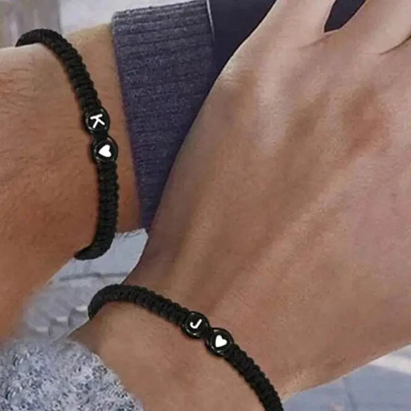 Bracelet Initiales A-Z – Cœur Tressé Réglable pour Femme & Homme