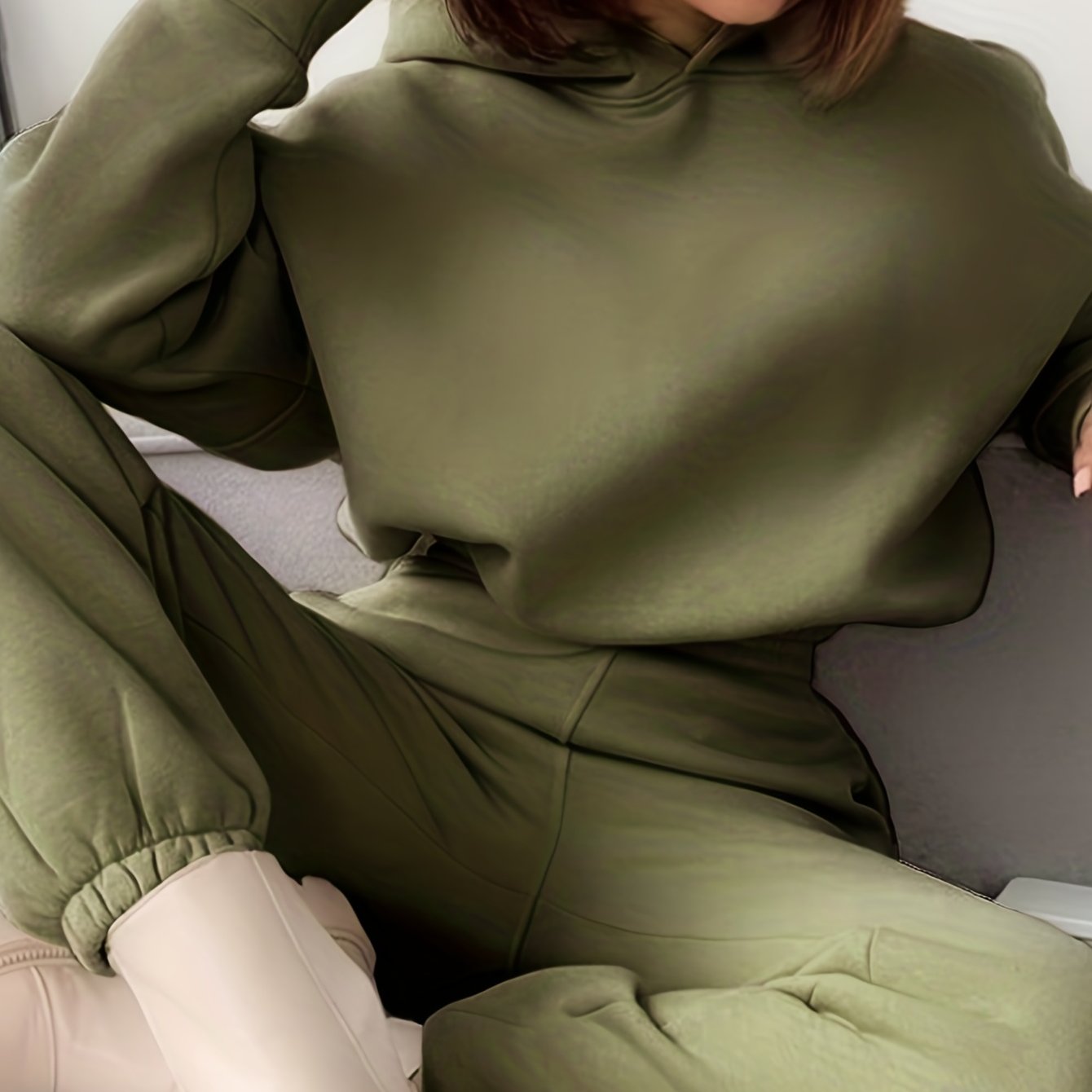 Ensemble Sweat à Capuche Femme Automne/Hiver – Couleur Unie