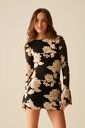 Robe mini noire en chiffon avec broderie florale